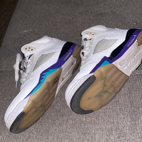 Retro Jordan 5 grapes - Picture 4 of 5